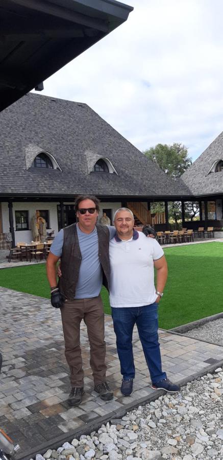 Ograda Bunicilor Villa บายาเดเฟียร์ ภายนอก รูปภาพ